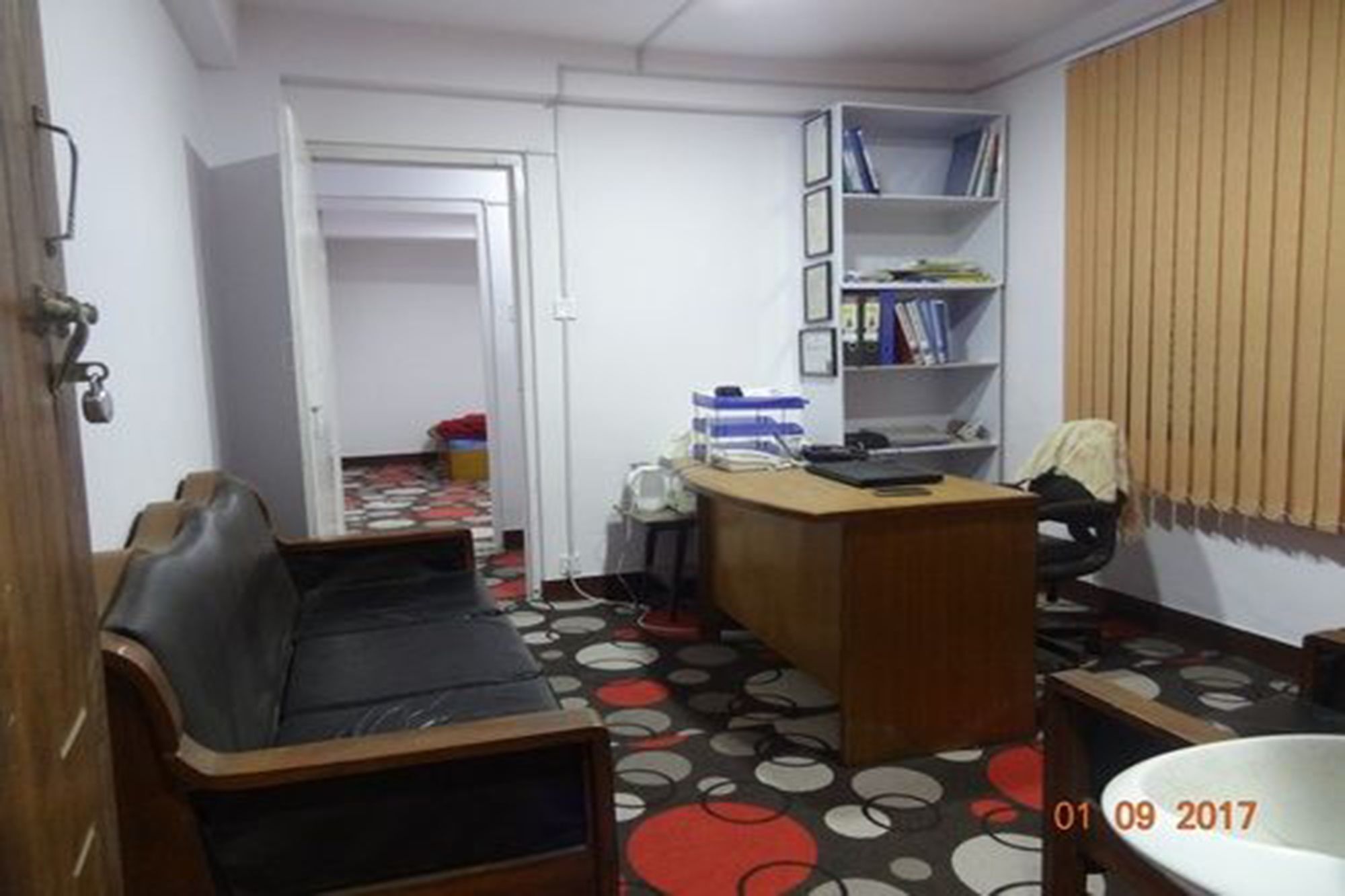Distinctive Nepal Home Stay Katmandu Zewnętrze zdjęcie